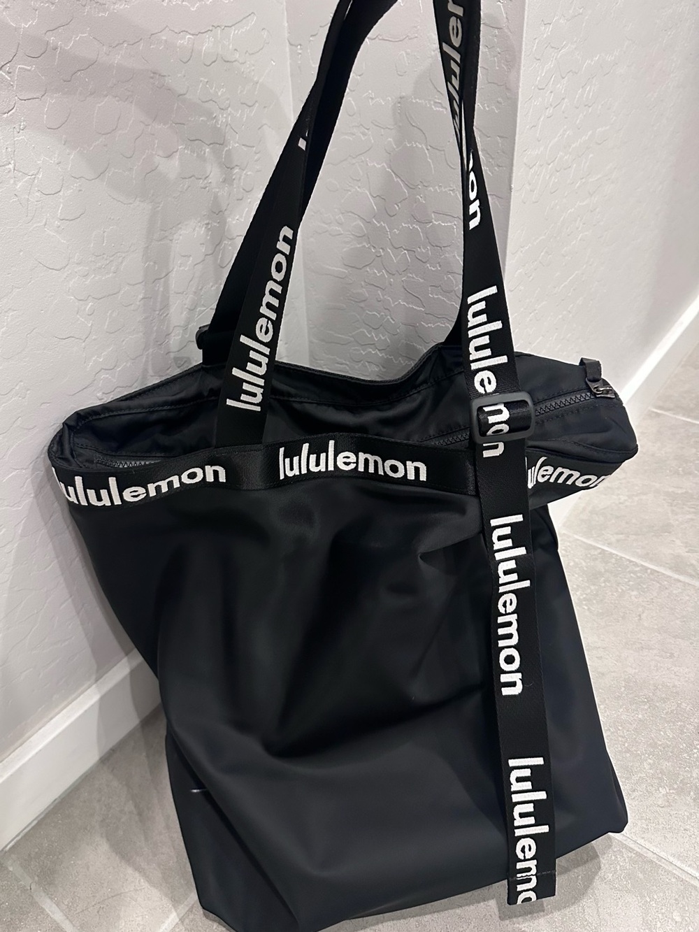 lululemon athletica Black Logo Strap Messenger Tote